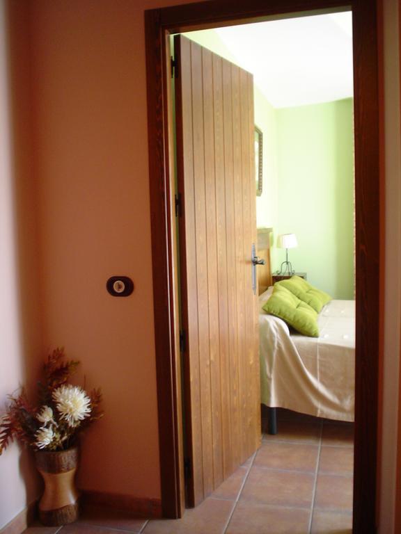 Apartamentos Turísticos Pepe Gea de Albarracín Quarto foto